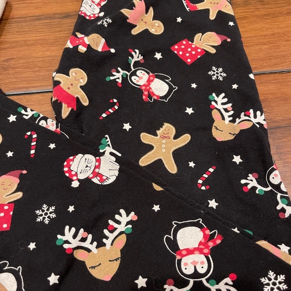 Wonder Nation Girls Christmas Outfit - Picture 3 of 5